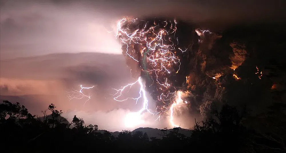 Вулканът Чайтен в Чили - действащ и опасен
