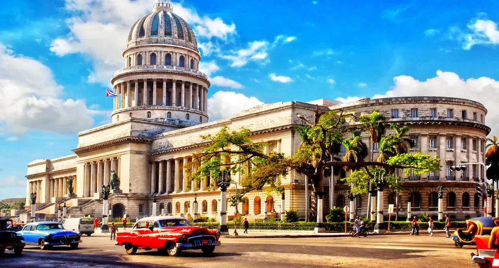 Великобритания и Куба подписаха споразумение за кубинския дълг