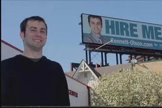 Американец си намери работа чрез билборд