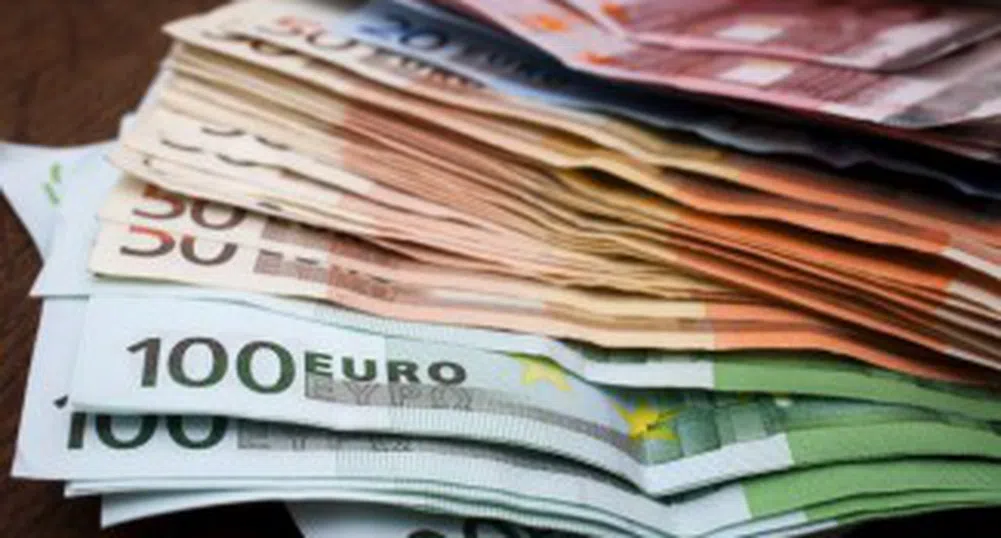 Положителна текуща и капиталова сметка от 306.7 милиона евро