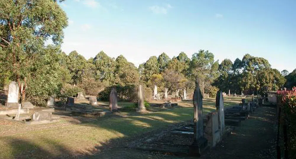 Фалит след злоупотреби в най-голямото гробище в южното полукълбо