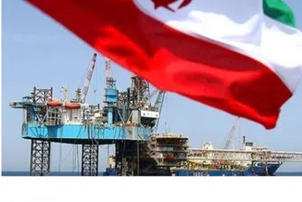 Иран отрече да е спирал да продава петрол на Европа