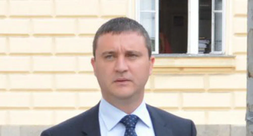 Горанов: Докато България трупа дефицит – ще се искат дългове