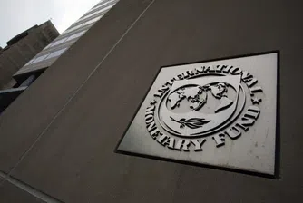 МВФ похвали Латвия