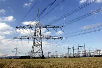 Стойнев: Възможно е поевтиняване на тока от началото на 2014 г.