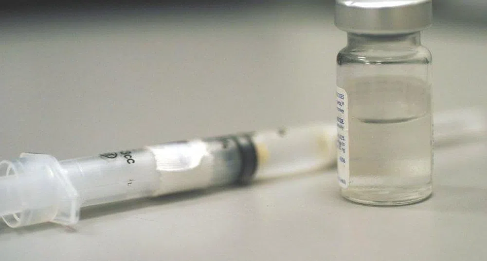 Семейство Обама се ваксинира срещу новия грип