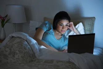 Използването на лаптоп преди лягане вреди на съня