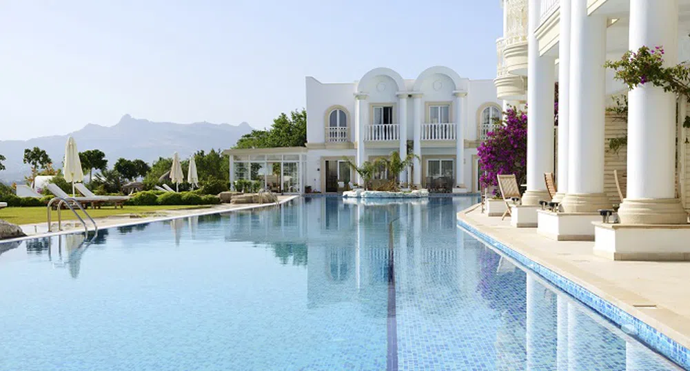 16 луксозни басейни с невероятна гледка