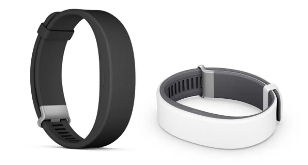 Sony представи фитнес гривната SmartBand 2