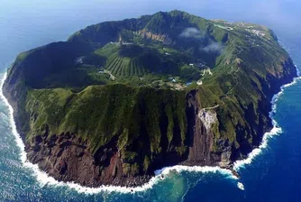 Аогашима - вулканичният остров, който убива жителите си