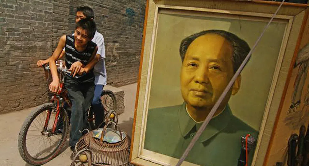 Внукът на Мао ще преподава дядовата си философия