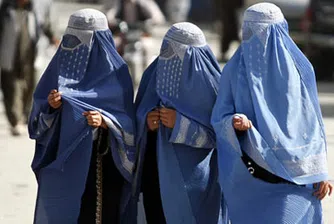 Всички жени ще се обличат като мюсюлманки след 5 години