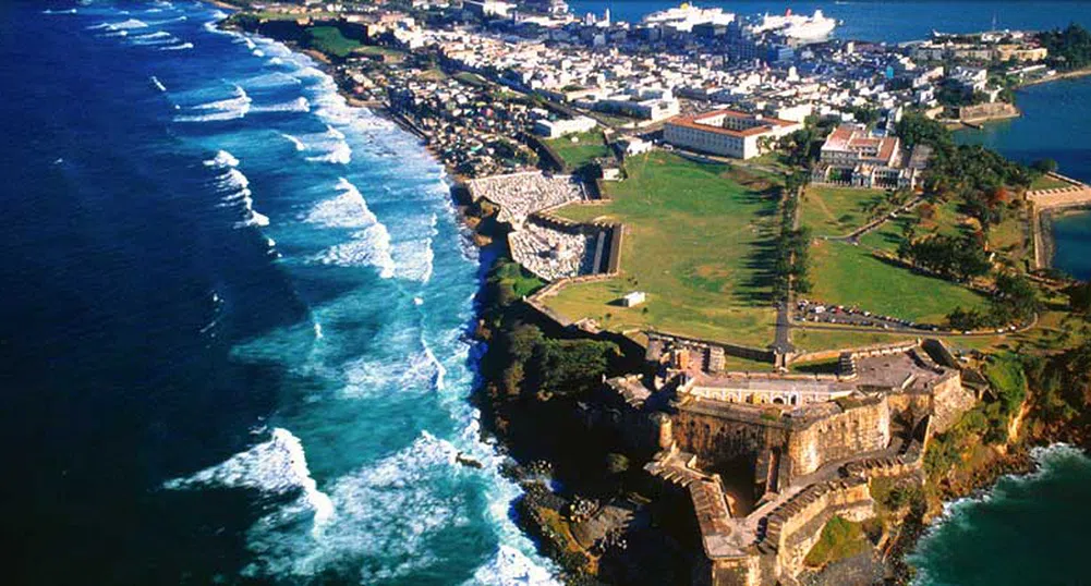Защо милиардерът Поулсън инвестира в Пуерто Рико?