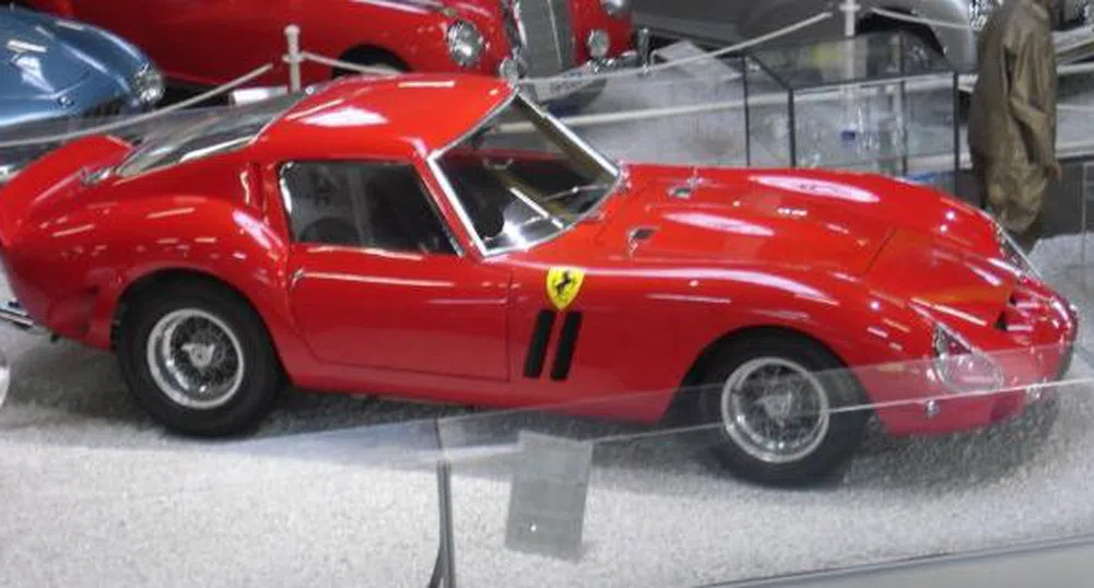 Продават фалшиво Ferrari за 63 млн. долара, твърди експерт