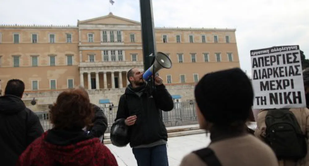 Гърците борят кризата, пазарувайки в България