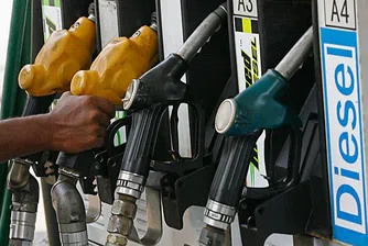 Бензинът в Гърция стигна 1.7 евро/литър