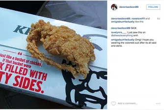 Мъж твърди, че е купил пържен плъх от KFC