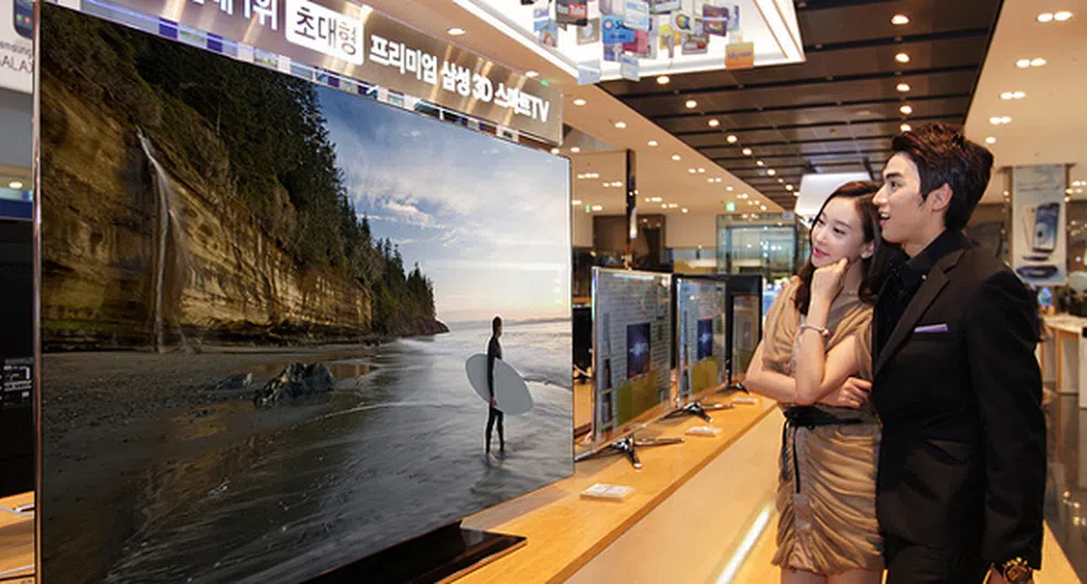 Samsung пусна 75-инчов телевизор за 17 000 долара