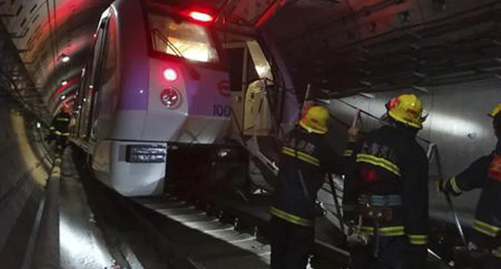 240 ранени при сблъсъка на два влака в шанхайското метро