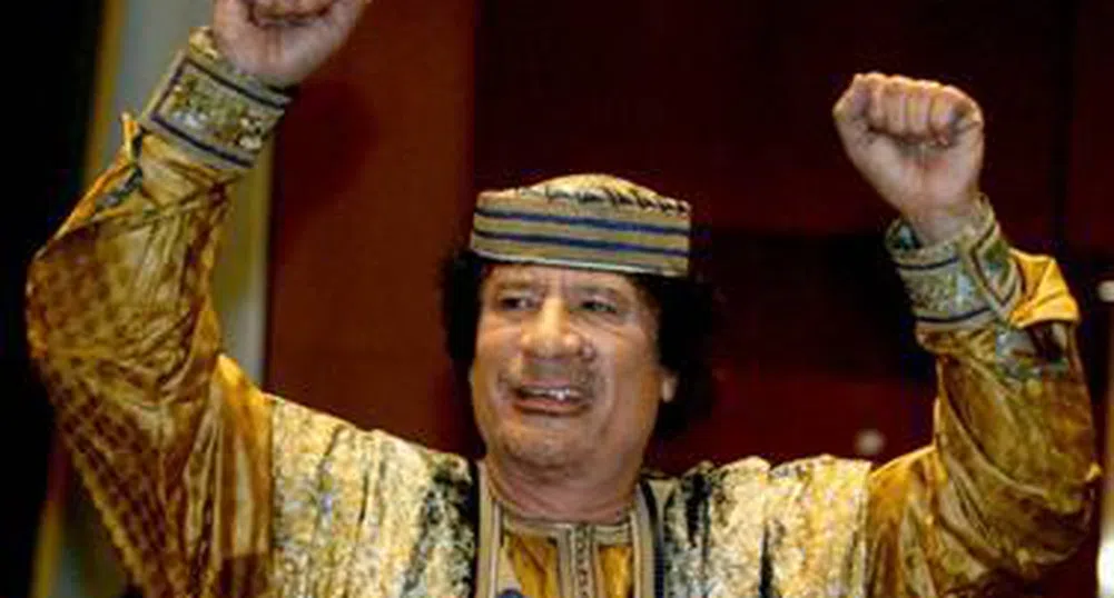 Либийците се надигат срещу Кадафи