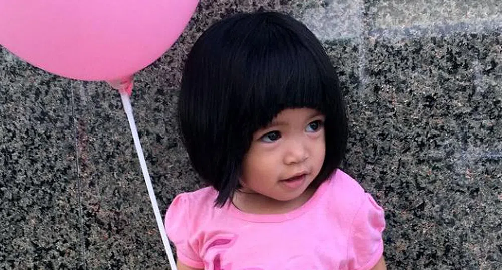 Това е бебето с най-гъста коса в света