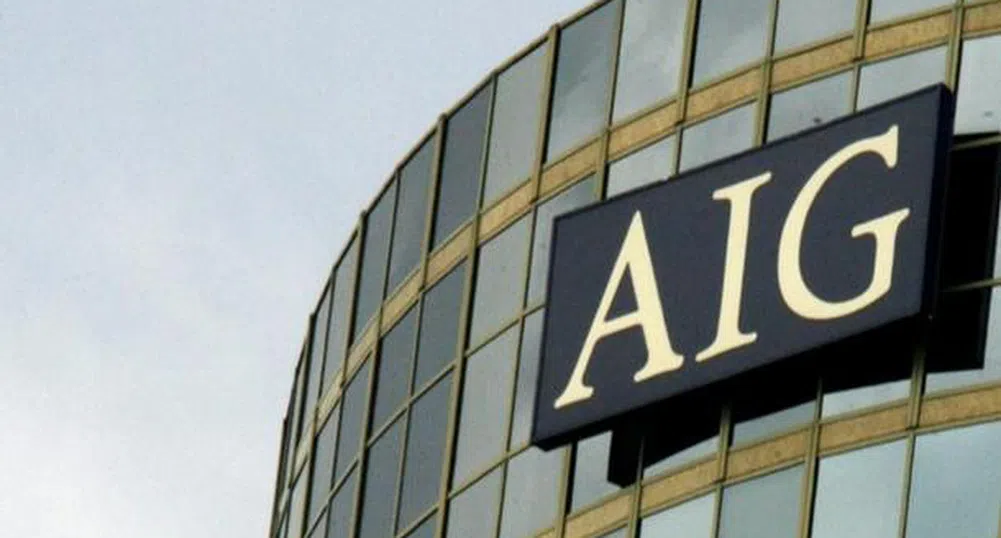 Шефът на AIG пак плаши с оставка