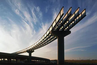 Най-дългата магистрала в пустиня в света вече е в експлоатация