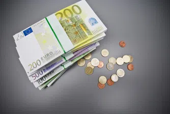Текущата и капиталовата сметка с 300  млн. евро на плюс до юни