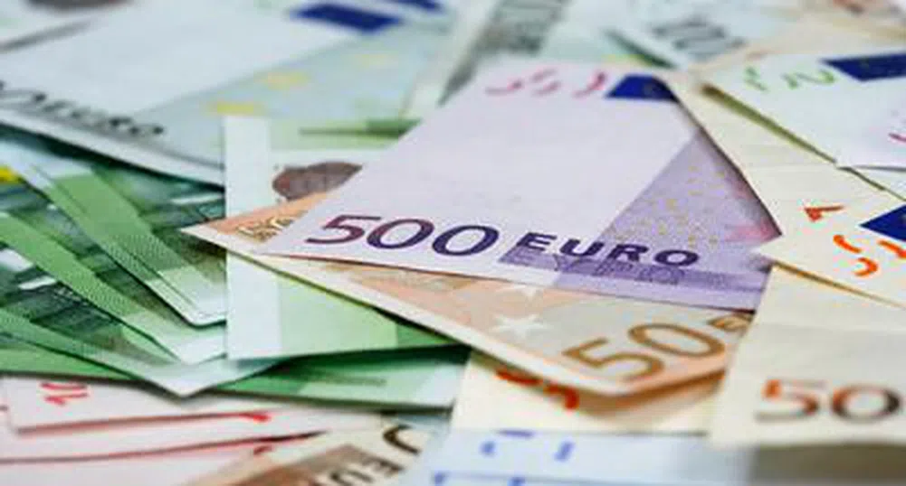 Рязко покачване на еврото в края на седмицата