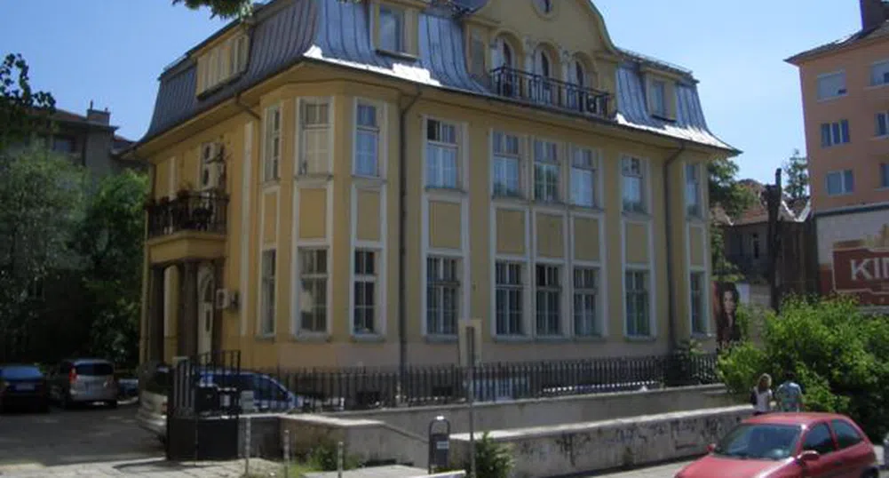 Най-скъпата къща в София се продава за 7 млн. евро (снимки)