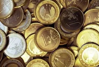Реалният доход на българите намалява с 0.9% за година