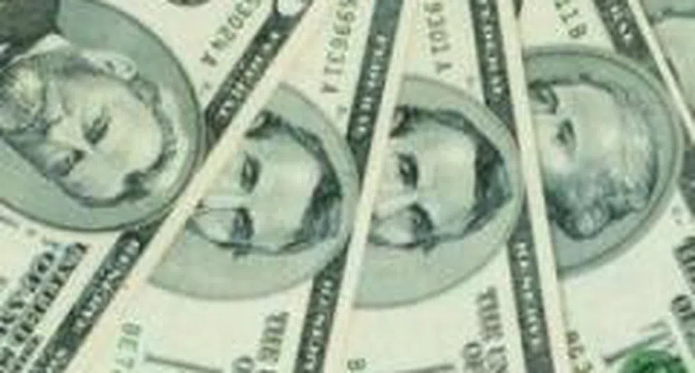 Доларът настъпва след заседанието на Фед