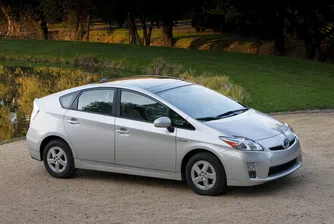 Toyota изтегля заради дефекти 2.77 млн. коли