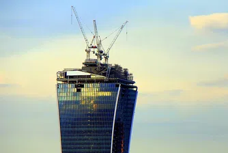 Как небостъргач разтопи кола в Лондон?
