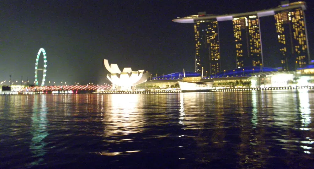 Сингапур ще е най-богатата страна в света до 2050 г.