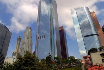 Защо небостъргачите са индикатор за балонизиране