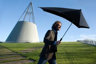 Чадър може да устои на вятър oт 100 км/ч