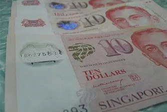 Сингапур нанесе нов шамар на щатския долар