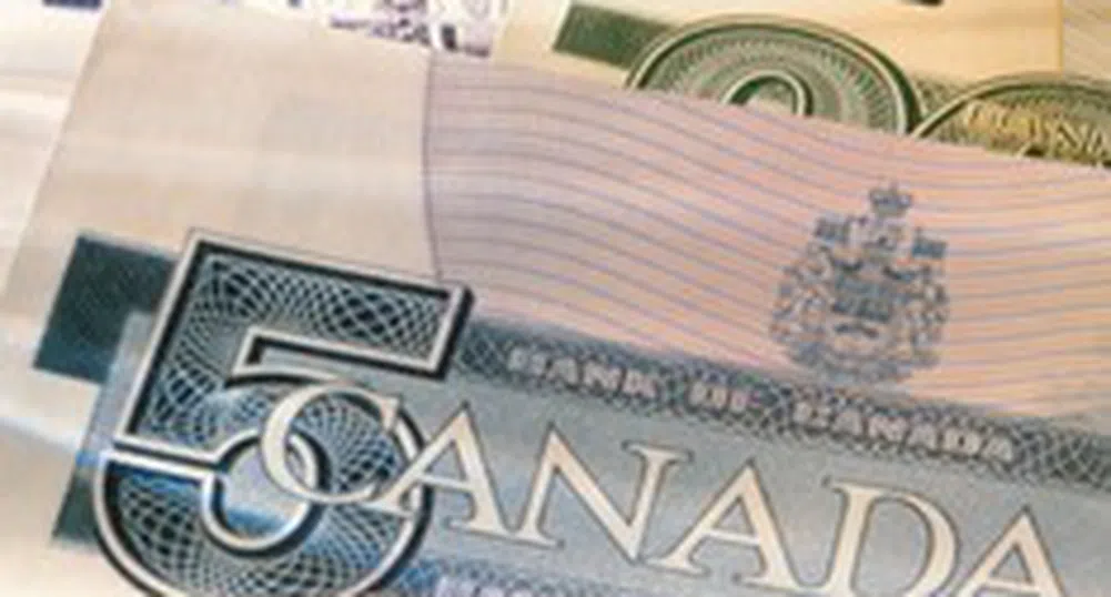 Канадският долар с 2-годишен връх срещу еврото