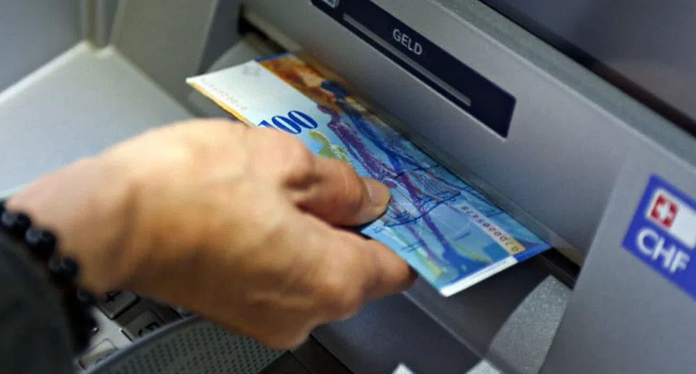 Швейцария ще ограничава стойността на франка, докато е необходимо