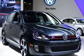 Volkswagen лидер по продажби на автомобили в Европа