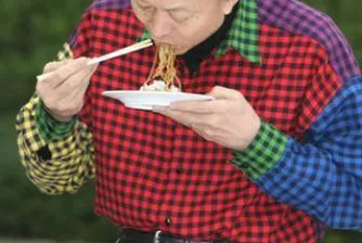Японският премиер- най-зле облеченият в света