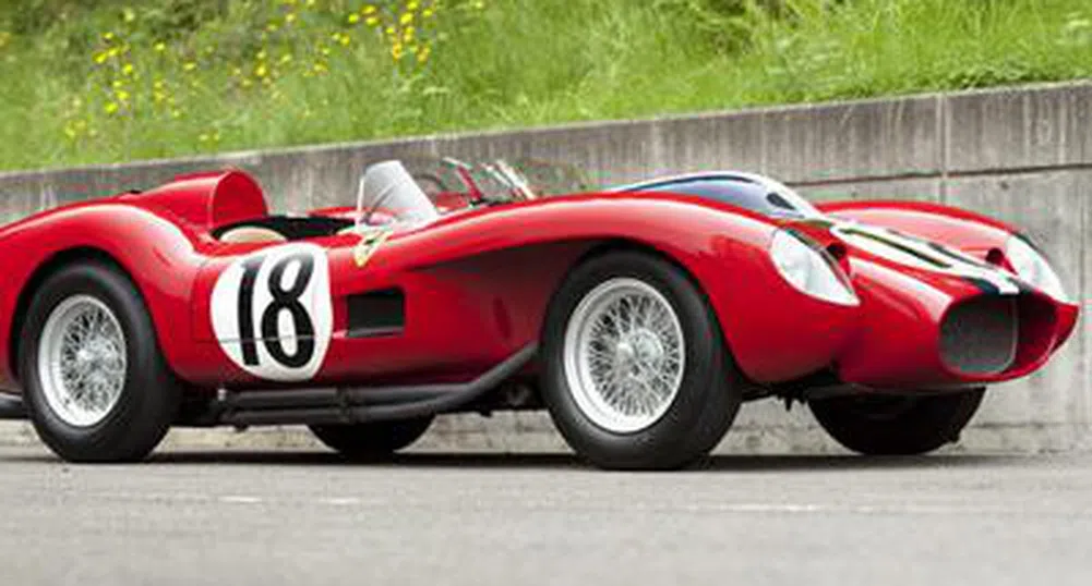 Ferrari от 1957 г. счупи всички рекорди на търг