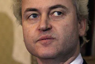 Холандски депутат предложи депортиране на българи и румънци
