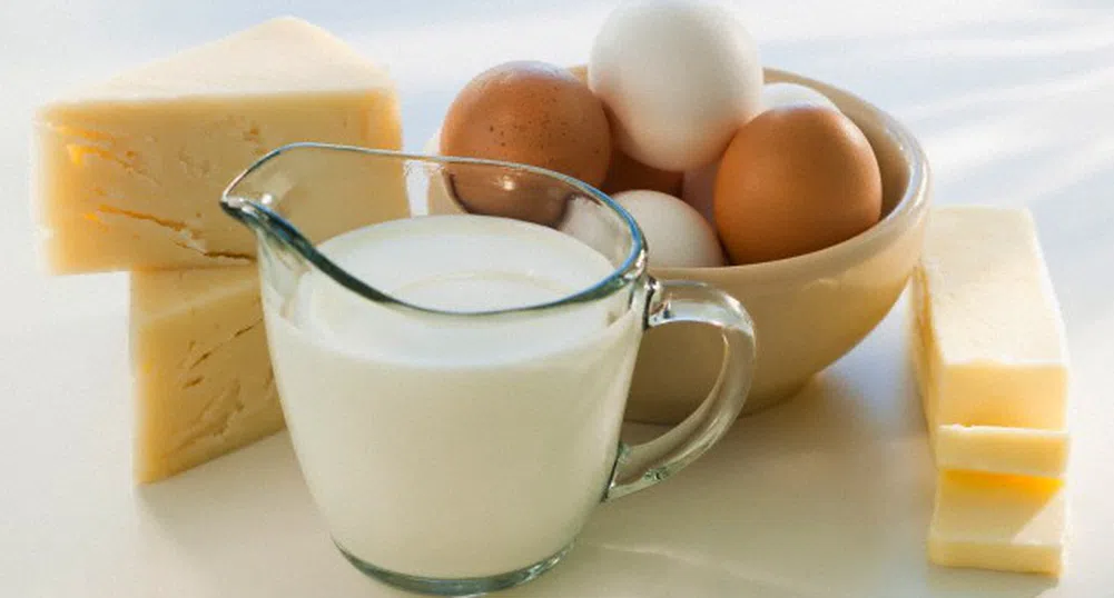Как млякото поскъпва 5 пъти от фермата до магазина