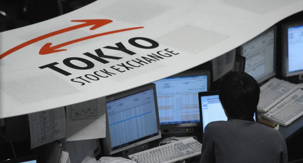 Японският Topix падна с близо 7% днес