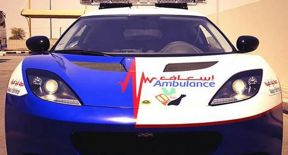 Дубай представи най-бързата линейка в света
