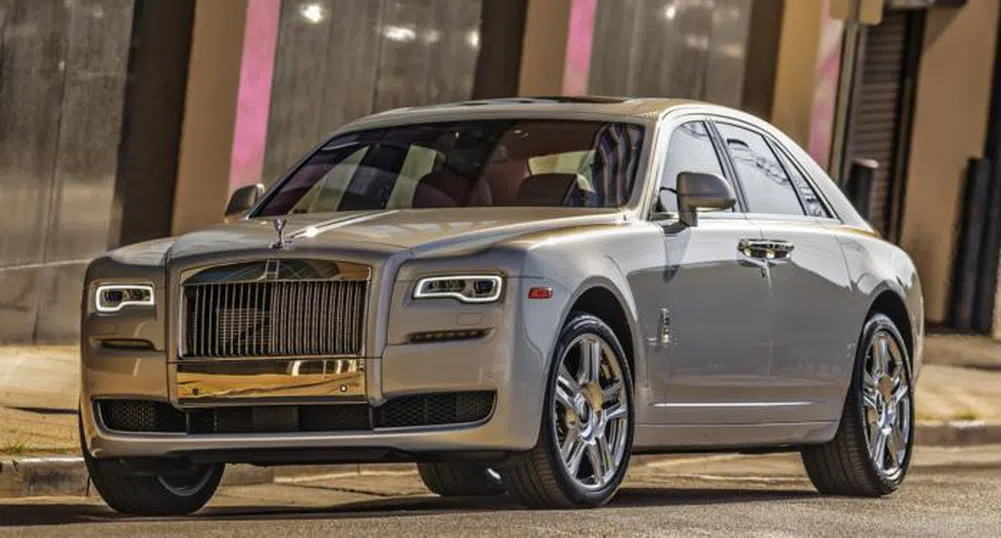 Rolls-Royce също обяви изтегляне на ... един автомобил