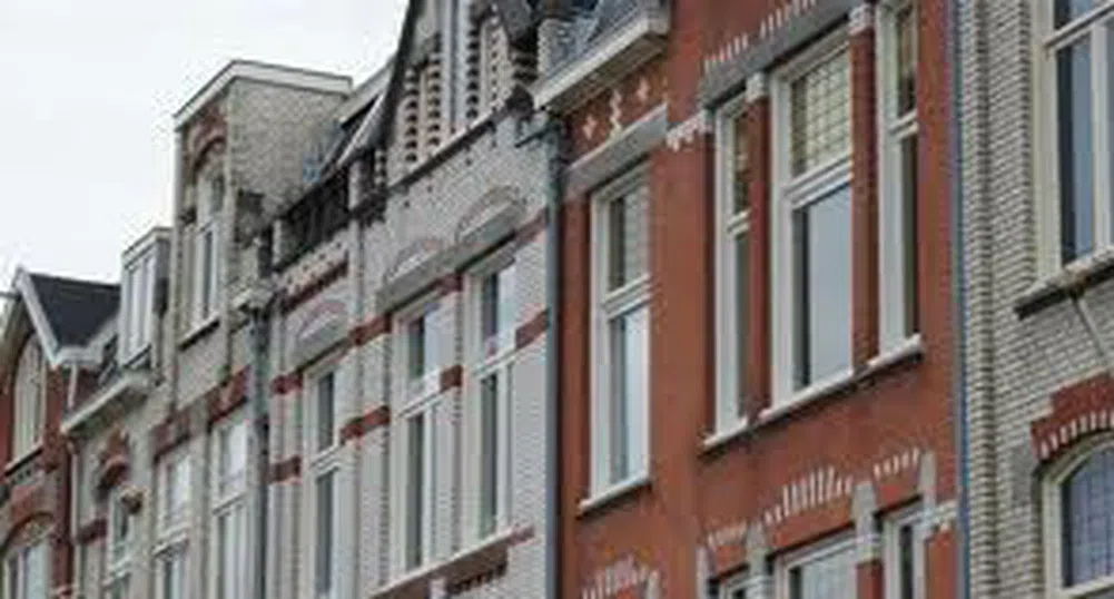 Fitch понижи перспективите за Холандия заради проблемите на жилищния пазар
