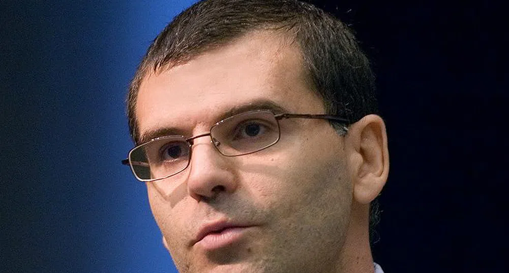 Дянков подава оставка, ако не се справи с кризата